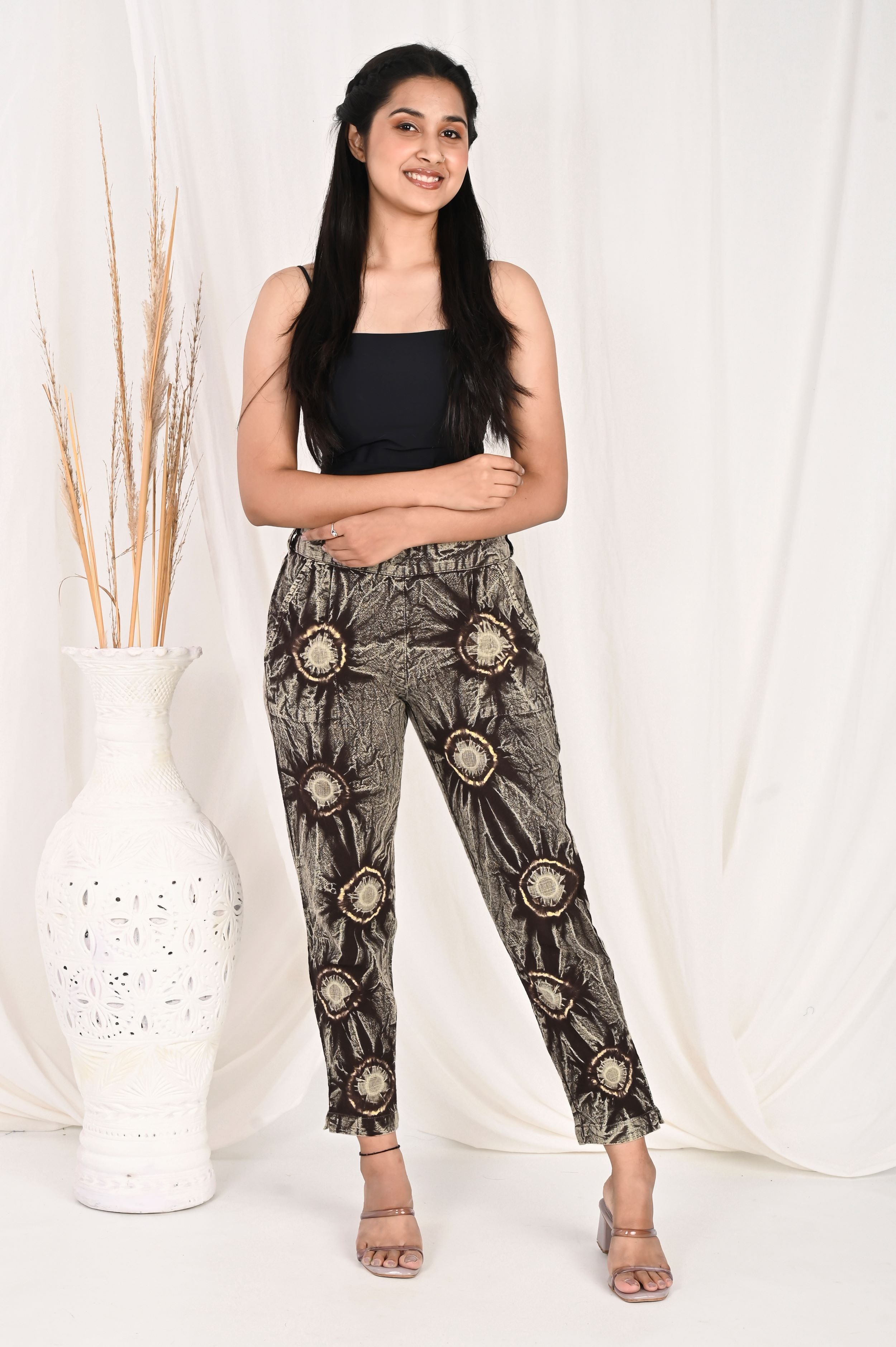 COFFEE BROWN BANDHEJ COTTON PANTS - SKYTICK COFFEE BROWN BANDHEJ COTTON PANTS - SKYTICK