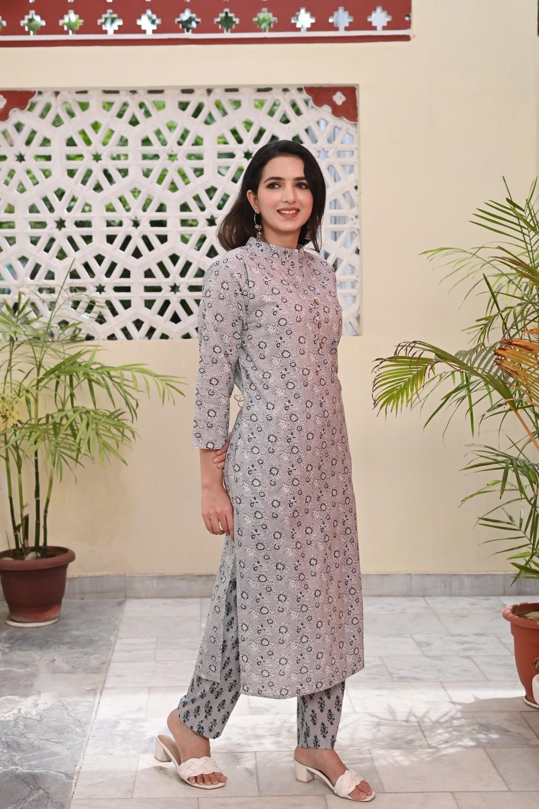 FLORAL GREY PRINTED COTTON KURTA PANT SET