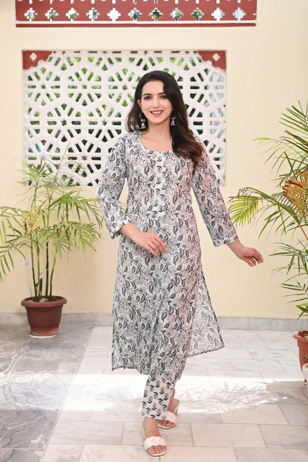 FLOWER PRINTED COTTON KURTA PANT SET - SKYTICK